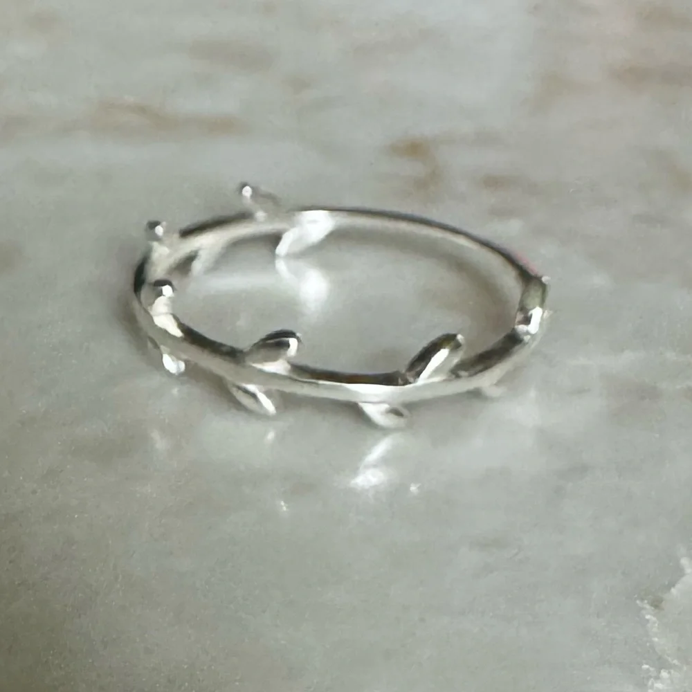 NWOT Sundance Quiet Vine Ring, Sterling Silver